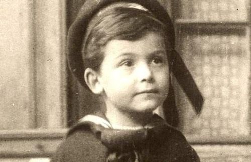 William James Sidis có trí tuệ vượt xa thiên tài Albert Einstein.