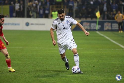 Kỷ lục không ai muốn: Bàn phản lưới nhà nhanh nhất lịch sử World Cup