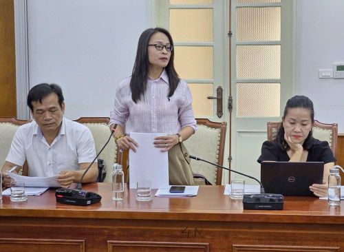 Lãnh đạo sở VHTTDL các địa phương tham gia Ngày hội phát biểu tại cuộc họp
