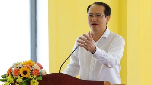 Đồng chí Trần Anh Tuấn, Phó Tổng Giám đốc Tổng Công ty Đường sắt Việt Nam phát biểu tại sự kiện.