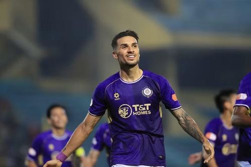 18h ngày 17/5: Hà Nội FC làm khách của PVF-CAND. Ảnh: VPF.