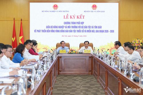 Lễ ký kết chương trình phối hợp giữa Bộ Dân tộc và Tôn giáo với Bộ Nông nghiệp và Môi trường giai đoạn 2026-2030. Ảnh: Lê Anh Dũng