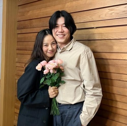 Lee Hyori và chồng - nhạc sĩ Lee Sang Soon.