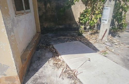 Hiện nay, trên địa bàn phường Nam Nha Trang đã có 5 cơ sở y tế đi vào hoạt động, đảm bảo việc thăm khám và điều trị cho người dân. Còn riêng với Phòng khám Đa khoa Khu vực số 5 vẫn còn phải ...."chờ".