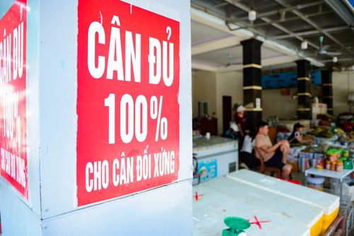 “Các cân đều được kiểm định theo quy định và đặt ở vị trí thuận lợi để người dân, du khách dễ sử dụng. Đây cũng là một trong những giải pháp nhằm nâng cao hình ảnh du lịch Sầm Sơn theo hướng văn minh, chuyên nghiệp hơn”, ông Quang cho biết thêm.