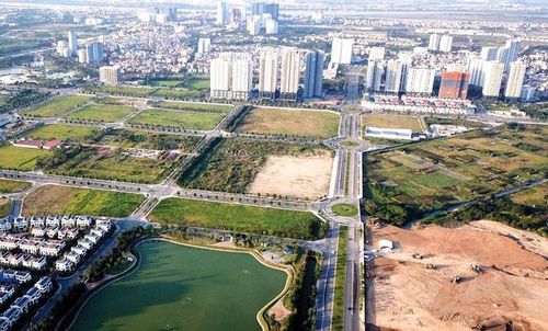 Sở Nông nghiệp và Môi trường hướng dẫn UBND các xã, phường thực hiện các nội dung quản lý nhà nước về đất đai căn cứ chỉ tiêu sử dụng đất đã được phân bổ; đồng thời thường xuyên theo dõi, kiểm tra, cập nhật kết quả thực hiện chỉ tiêu sử dụng đất của các địa phương. Ảnh minh họa