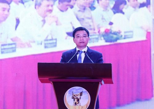 Phó Thủ tướng Chính phủ Nguyễn Văn Thắng phát biểu chỉ đạo Hội nghị.