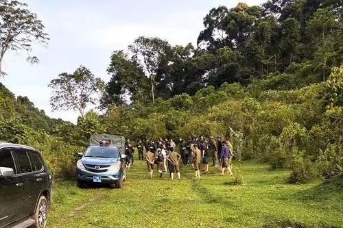 Lực lượng chức năng chia thành nhiều tổ công tác truy tìm nghi phạm liên quan đến cái chết của chị Cao Thị S.