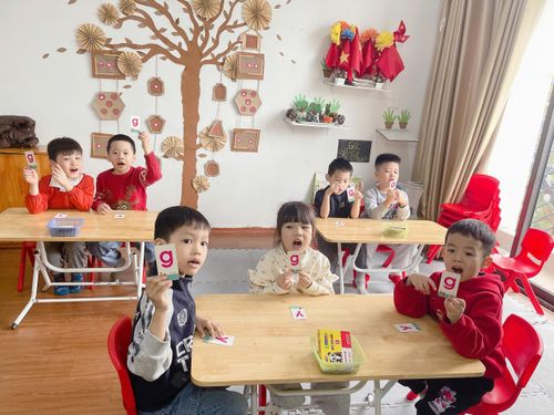 Mở rộng phổ cập giáo dục mầm non cho trẻ em từ 3-5 tuổi, đồng thời tăng tỷ lệ trẻ dưới 3 tuổi đến lớp. Ảnh: TL