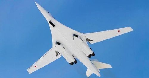 Máy bay ném bom Tu-160 của Lực lượng Không quân Vũ trụ Nga. (Nguồn: MW)