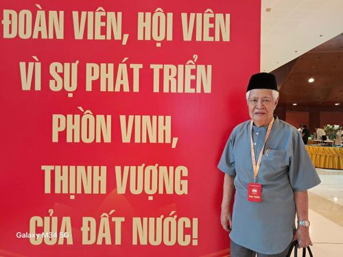 Ông MachDares Samael, dân tộc Chăm, Trưởng ban Ban Đại diện Cộng đồng Hồi giáo TP. Hồ Chí Minh. Ảnh: PV