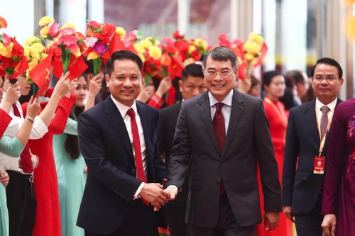 Thủ tướng Chính phủ Lê Minh Hưng và các đại biểu tham dự Đại hội MTTQ Việt Nam lần thứ XI.