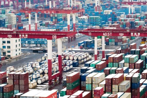  Cảng Thanh Đảo, Trung Quốc. Thương mại sẽ là một trong những nội dung chính của thượng đỉnh Mỹ - Trung sắp tới. Ảnh: Reuters. 