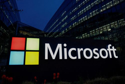 Micosoft tìm cách cứu Windows 11 bằng cách cải thiện hiệu suất. Ảnh: Reuters.