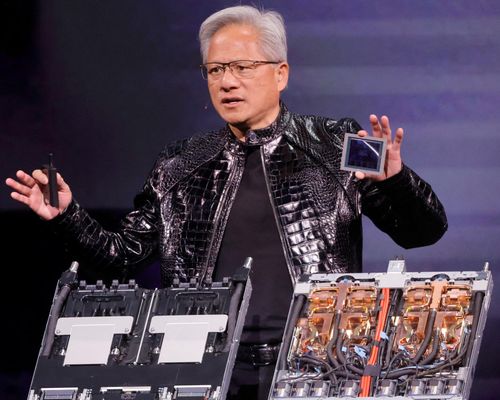  Ông Jensen Huang đang nỗ lực thúc đẩy việc mở rộng khả năng tiếp cận thị trường Trung Quốc, nơi ông đánh giá là cơ hội thương mại trị giá lên tới 50 tỷ USD. Ảnh: Steve Marcus/Reuters. 