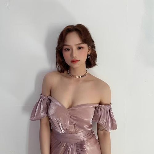 Trước khi vướng cú trượt, Miu Lê là nghệ sĩ nữ hiếm hoi thành công ở cả điện ảnh và lĩnh vực âm nhạc.