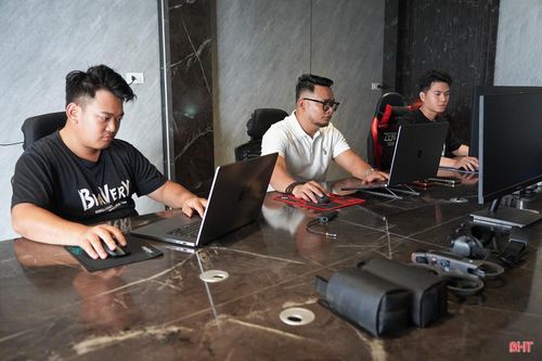 Không gian làm việc tại Công ty Lang Thang Hà Tĩnh Group.