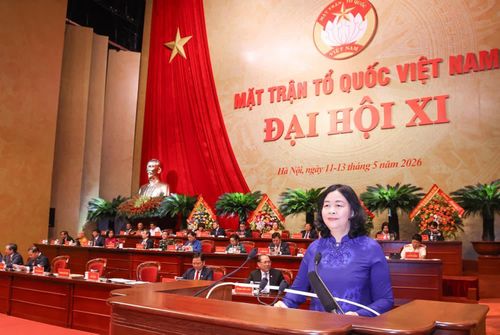  Bà Bùi Thị Minh Hoài - Chủ tịch Ủy ban Trung ương MTTQ Việt Nam phát biểu tại lễ khai mạc. Ảnh: Báo Đại Đoàn Kết. 