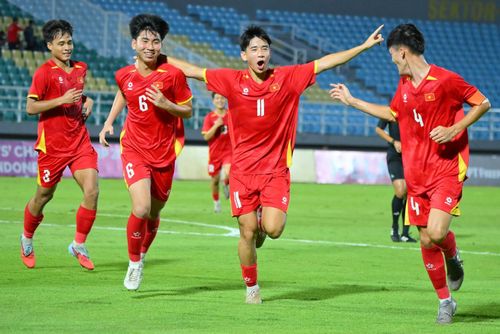 U17 Việt Nam đứng trước ngưỡng cửa World Cup. Ảnh: VFF