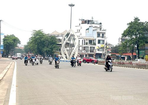Nắng nóng xuất hiện tại khu vực trung tâm tỉnh Tuyên Quang.