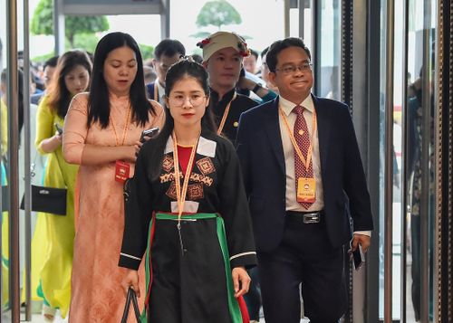 Các đại biểu đến dự phiên bế mạc Đại hội