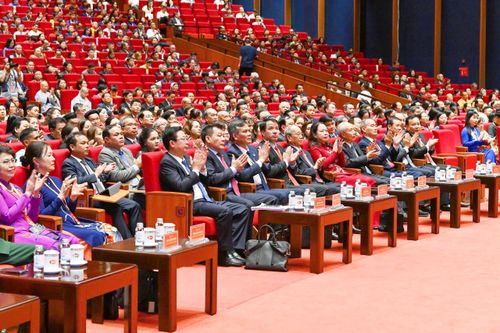 Lãnh đạo, nguyên lãnh đạo Đảng, Nhà nước và các đại biểu tham dự phiên bế mạc Đại hội đại biểu toàn quốc MTTQ Việt Nam lần thứ XI