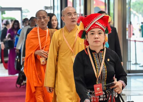 Các đại biểu đến dự phiên bế mạc Đại hội