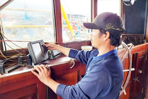 Tất cả tàu cá tại Đà Nẵng đều được gắn định vị giám sát hành trình đánh bắt theo đúng quy định