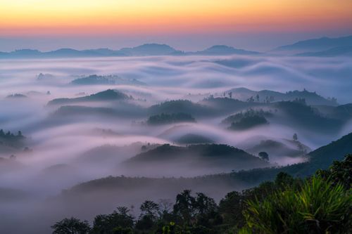 Trước sự quan tâm của cộng đồng mạng dành cho đồi Bát Úp thời gian gần đây, Quân cảm thấy tự hào khi vẻ đẹp của quê hương Bảo Lộc được nhiều người biết đến hơn. Nhiếp ảnh gia hy vọng những hình ảnh này sẽ giúp du khách thêm yêu cảnh sắc yên bình của Lâm Đồng, cũng như nâng cao ý thức gìn giữ cảnh quan thiên nhiên khi đến tham quan.