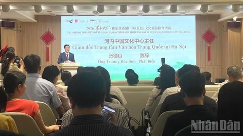 Giám đốc Trung tâm Văn hóa Trung Quốc tại Hà Nội Trương Đức Sơn phát biểu.