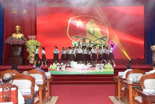 Các đội viên mong muốn sau này có cuộc sống tốt hơn.