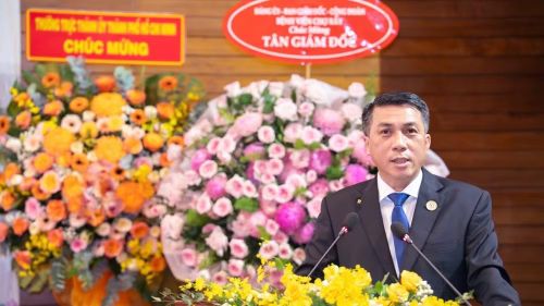 Tân Giám đốc Bệnh viện Chợ Rẫy Phạm Thanh Việt phát biểu.