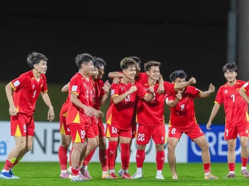 U17 Việt Nam cũng có lần thứ ba vượt qua vòng bảng U17 châu Á, sau năm 2000 và 2016. Ảnh: VFF.