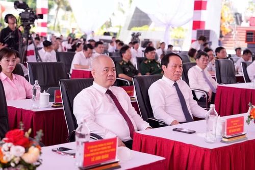 Đại biểu dự sự kiện tại điểm cầu trung tâm.
