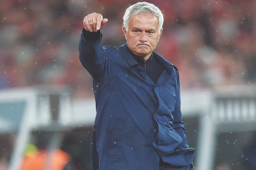Mourinho là giải pháp khẩn cấp với Perez. Ảnh: A.B