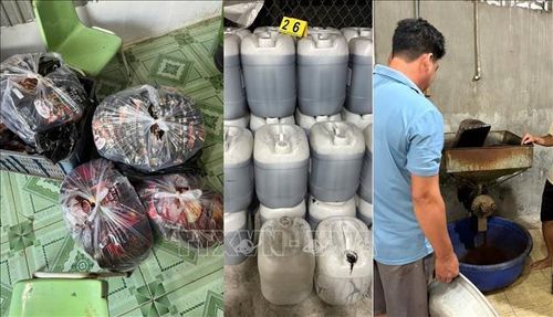 Hiện trường nơi Đỗ Văn Quý sản xuất cà phê bột giả. Ảnh: TTXVN phát