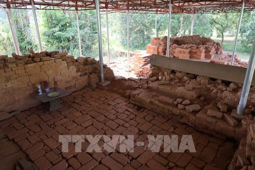 Một góc khu đền tháp và không gian thờ tự tại gò 2A trong 17 điểm thuộc cụm di tích khảo cổ và các dấu tích khảo cổ tại xã Cát Tiên, tỉnh Lâm Đồng. Ảnh: Kha Phạm - TTXVN