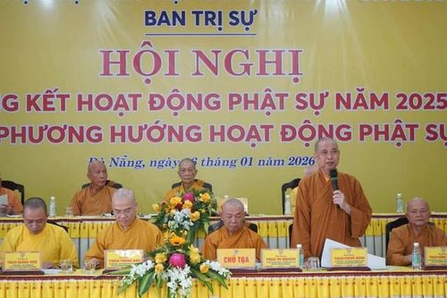 Hòa thượng Thích Phước Minh phát biểu tại Hội nghị tổng kết Phật sự năm 2026 của Ban Trị sự Phật giáo TP.Đà Nẵng - Ảnh: Nguyên Hà