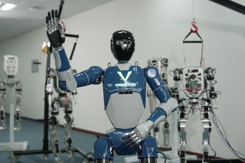 Robot VinMotion do Vingroup sản xuất. Ảnh: Vingroup.