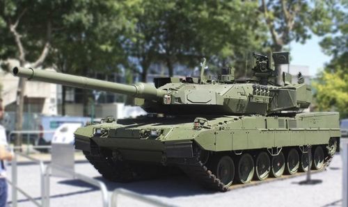Thay vì chỉ tập trung vào giáp và hỏa lực, các thiết kế mới chú trọng đến khả năng kết nối, cảm biến và phòng vệ chủ động.