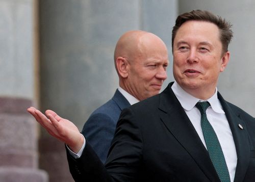  Elon Musk được coi là "thần tượng công nghệ" của nhiều người Trung Quốc, trong đó có cả các ngôi sao nổi tiếng. Ảnh: Reuters. 