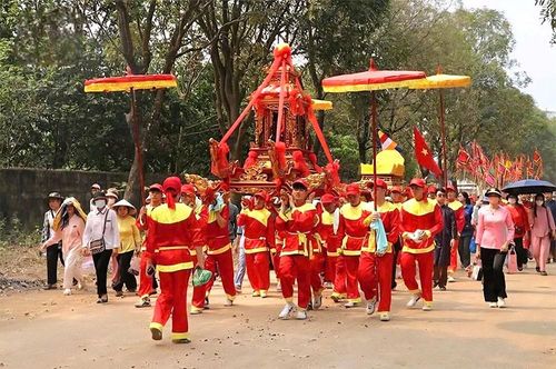Lễ hội Sòng Sơn - Ba Dội với nhiều nghi lễ truyền thống đặc sắc, thu hút đông đảo người dân và du khách thập phương