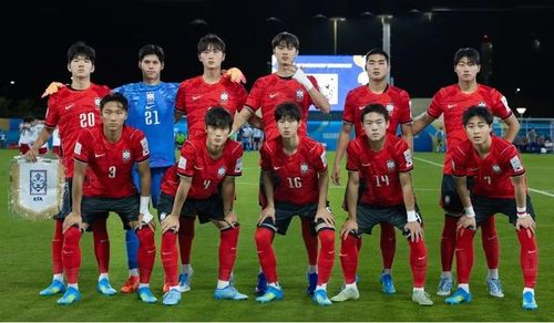 23h ngày 16/5: U17 Uzbekistan gặp U17 Hàn Quốc. Ảnh: AFC.