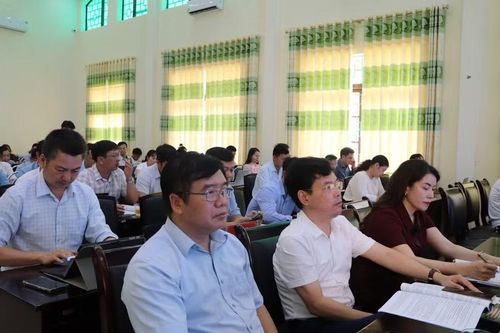 Các đại biểu tham gia Hội thảo.