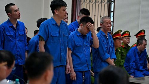 Bị cáo Bùi Đình Khánh tại phiên tòa xét xử. (Ảnh: TV)