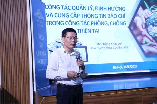 Ông Đặng Khắc Lợi, Phó Cục trưởng Cục Báo chí chia sẻ về công tác quản lý, định hướng và cung cấp thông tin báo chí trong công tác phòng, chống thiên tai.