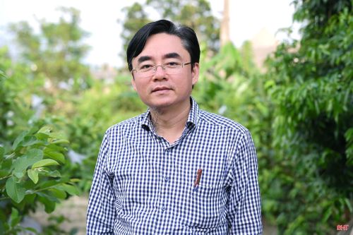 Ông Nguyễn Siêu Cường - Phó Bí thư Thường trực Đảng ủy xã Cẩm Lạc.