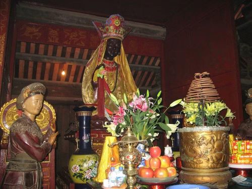Tượng Pháp Vân chùa Dâu. (Ảnh: Sở Văn hóa, Thể thao và Du lịch Bắc Ninh)