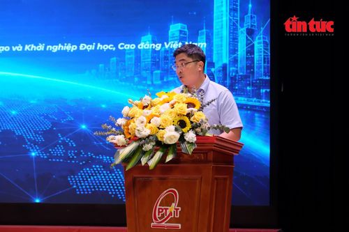TS. Nguyễn Trung Dũng, Chủ tịch VNEI phát biểu.