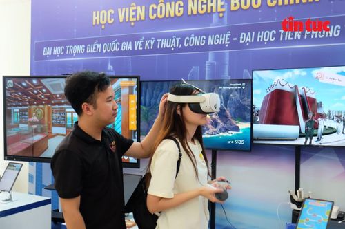 Sản phẩm ứng dụng VP/AR trải nghiệm khoảnh khắc thiêng liêng của Học viện Công nghệ Bưu chính Viễn thông.